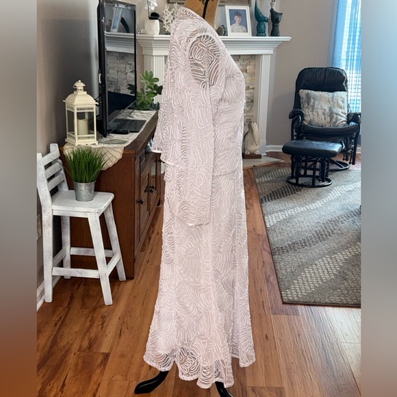 Giovanna White Lace Cut Out 2 piece Applique midi Dress/jacket NEW Suit sz 10 - Picture 6 of 12